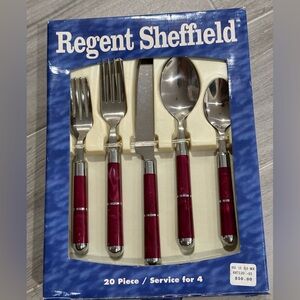 Sheffield service for 4/20 PC flatware